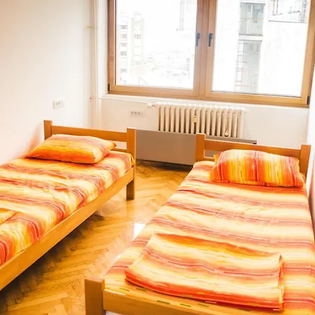 Lejlighed Aparment Theatre